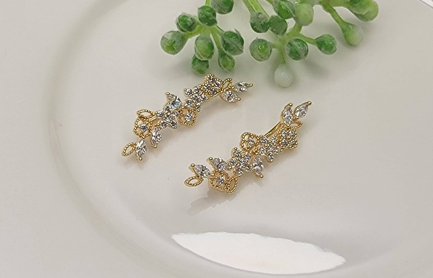 Cz Ear Crawler Earrings